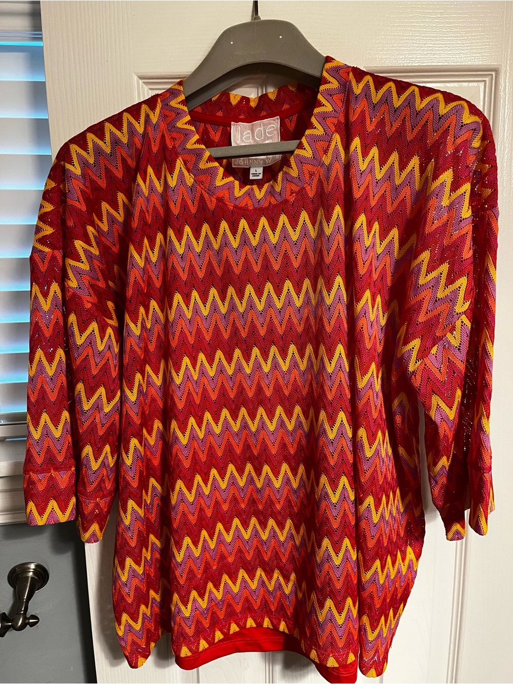 Jade zig zag blouse with red under tank top. Super versatile and groovy ☮️